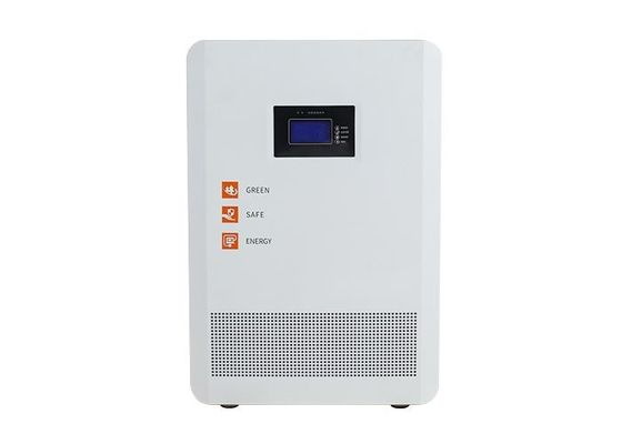Penyimpanan Energi Tahan Air Baterai Lithium 51.2V 100AH ​​Untuk Rumah