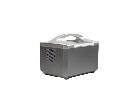 IP65 Portable Power Supply LifePO4 600WH Baterai Daya Keluar Hingga 1200W Generator Energi Surya Untuk Camping / Penggunaan Rumah