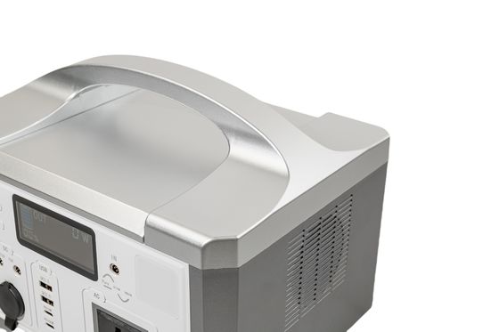 50HZ/60HZ AC Outlet Flash Ikan Solar Generator penyimpanan energi portabel dengan pengisian panel surya untuk peralatan kantor
