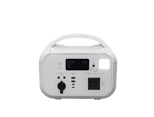 Lampu kilat LED Recharge Lifepo4 Silinder Dengan 3 Soket AC Baterai Power Bank Untuk Smartphone