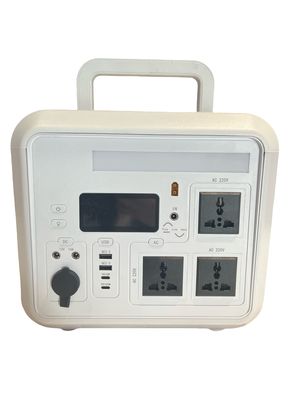 Tidak ada Efek Memori 1500W Daya Keluar Semua Dalam Satu Sistem Surya Stasiun Listrik AC Portable Dengan Lampu LED Untuk RV Camping