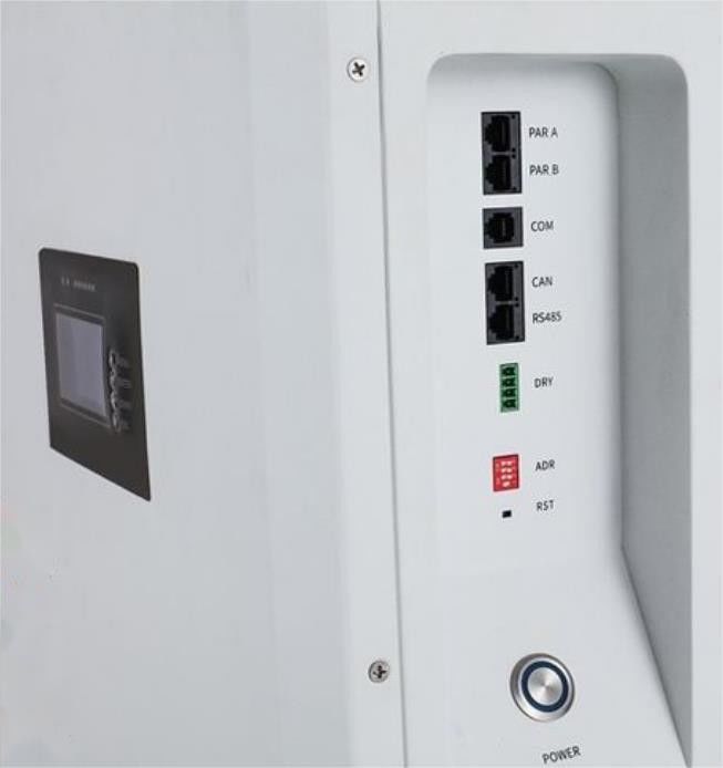 Ower Wall Perumahan isi ulang Baterai Penyimpanan Baterai Lithium 10.24KWH Dengan Indikator LCD Untuk penyimpanan baterai surya