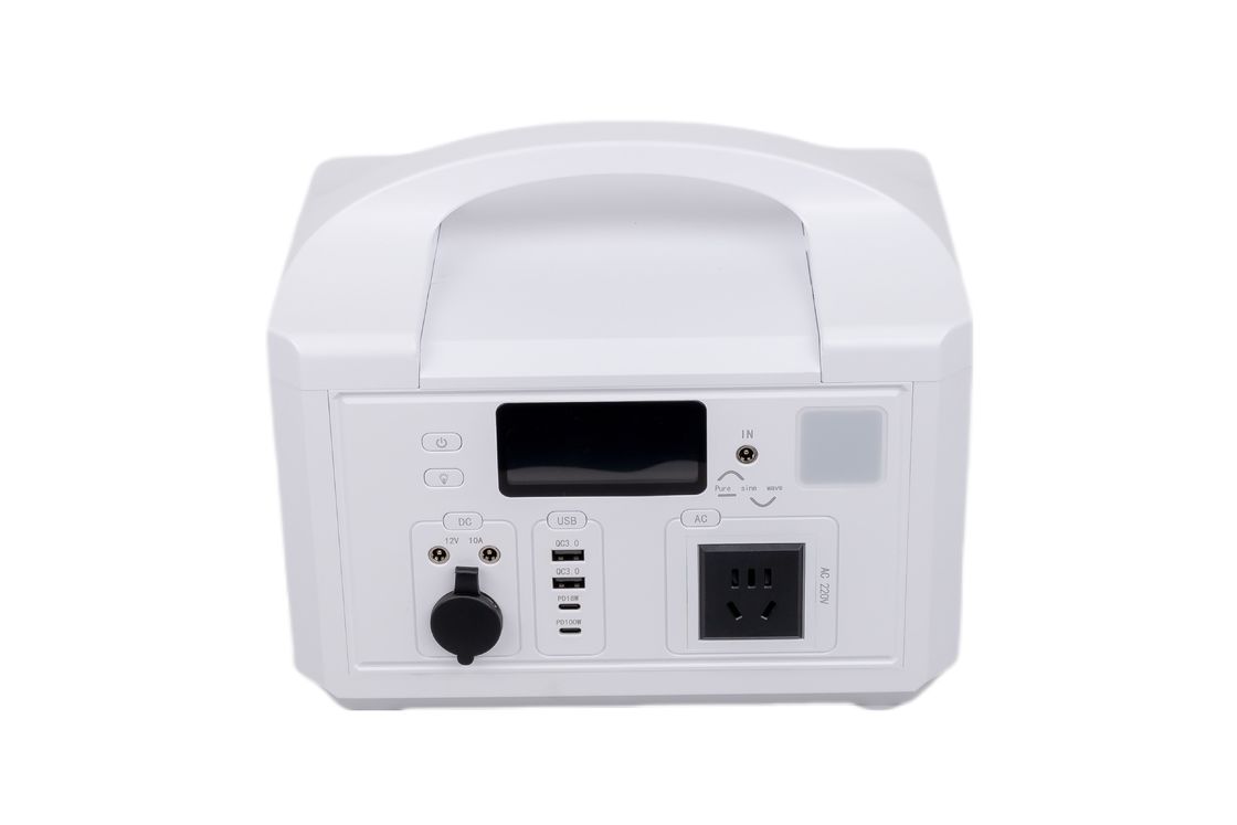 Fast Charge PD30W QC3.0 Recharge Cylindrical LifePO4 Battery Mobile Power Station Dengan BMS Untuk Pasokan Listrik Surya
