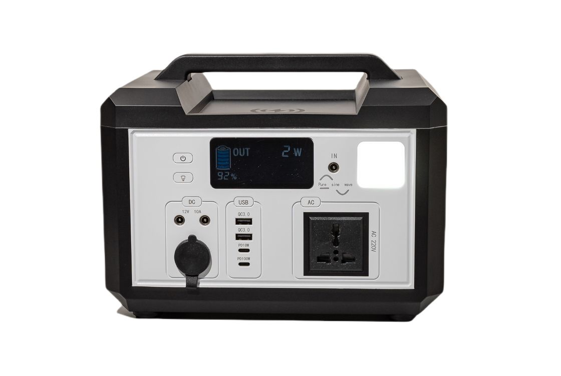 Panjang Kehidupan 220V 50HZ Inverter Satu Cara Generator Portable Power Station Dengan Lampu LED Untuk Sumber Daya Darurat
